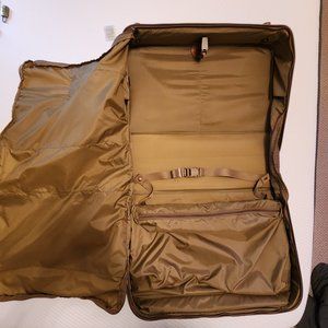 New with tags Hartman rolling garment bag